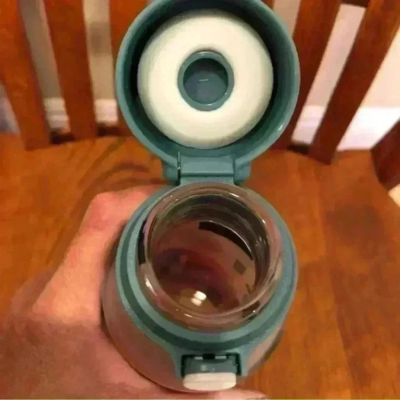 Pyrex Glass Water Bottle, Geometric Shapes, Size 17.5 oz - Picture 2 of 5